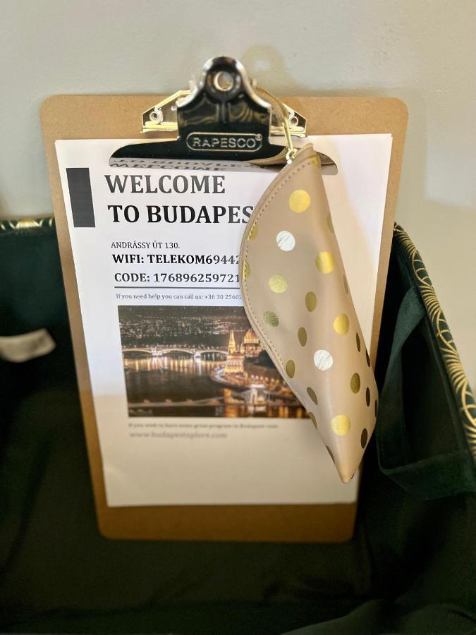 Adorable, Cosy Apartment At The Heroes' Square Budapest Budapeste Exterior foto