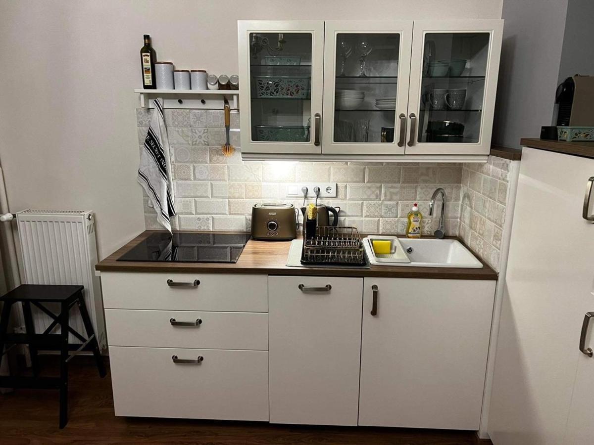 Adorable, Cosy Apartment At The Heroes' Square Budapest Budapeste Exterior foto